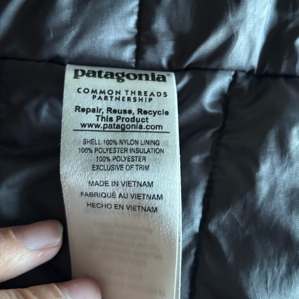 Patagonia Black Women’s Jacket - Picture 9 of 10